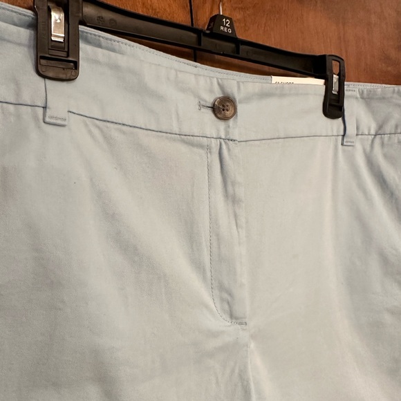 Loft Outlet Womens 16 Light Blue Mid Rose 6” Chino Shorts Cotton Twill - Picture 6 of 14